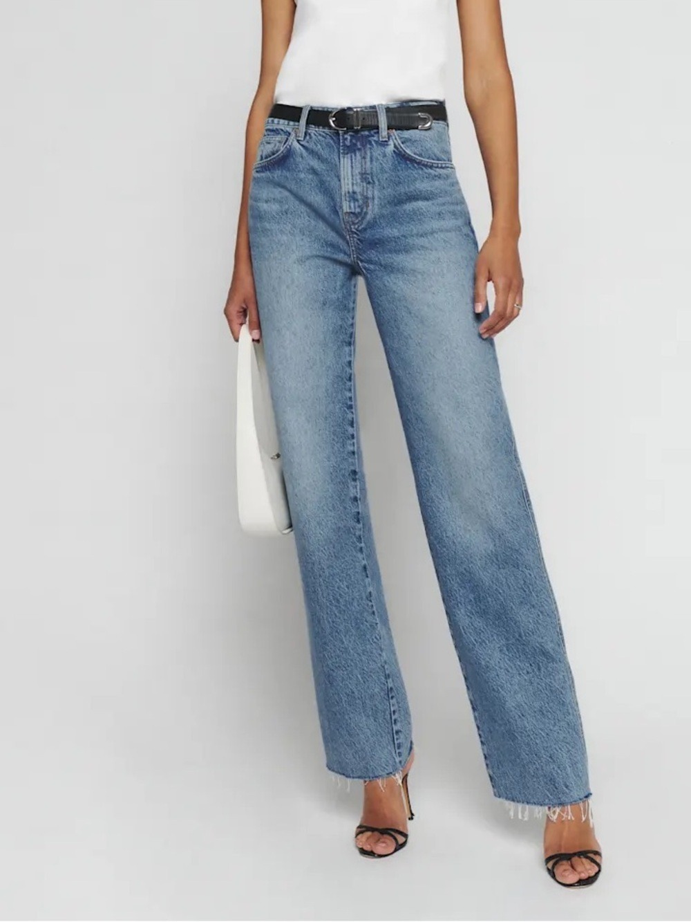 Reformation Women’s Val 90s Mid Rise Straight Jeans Core- Colorado 23 - Picture 4 of 15